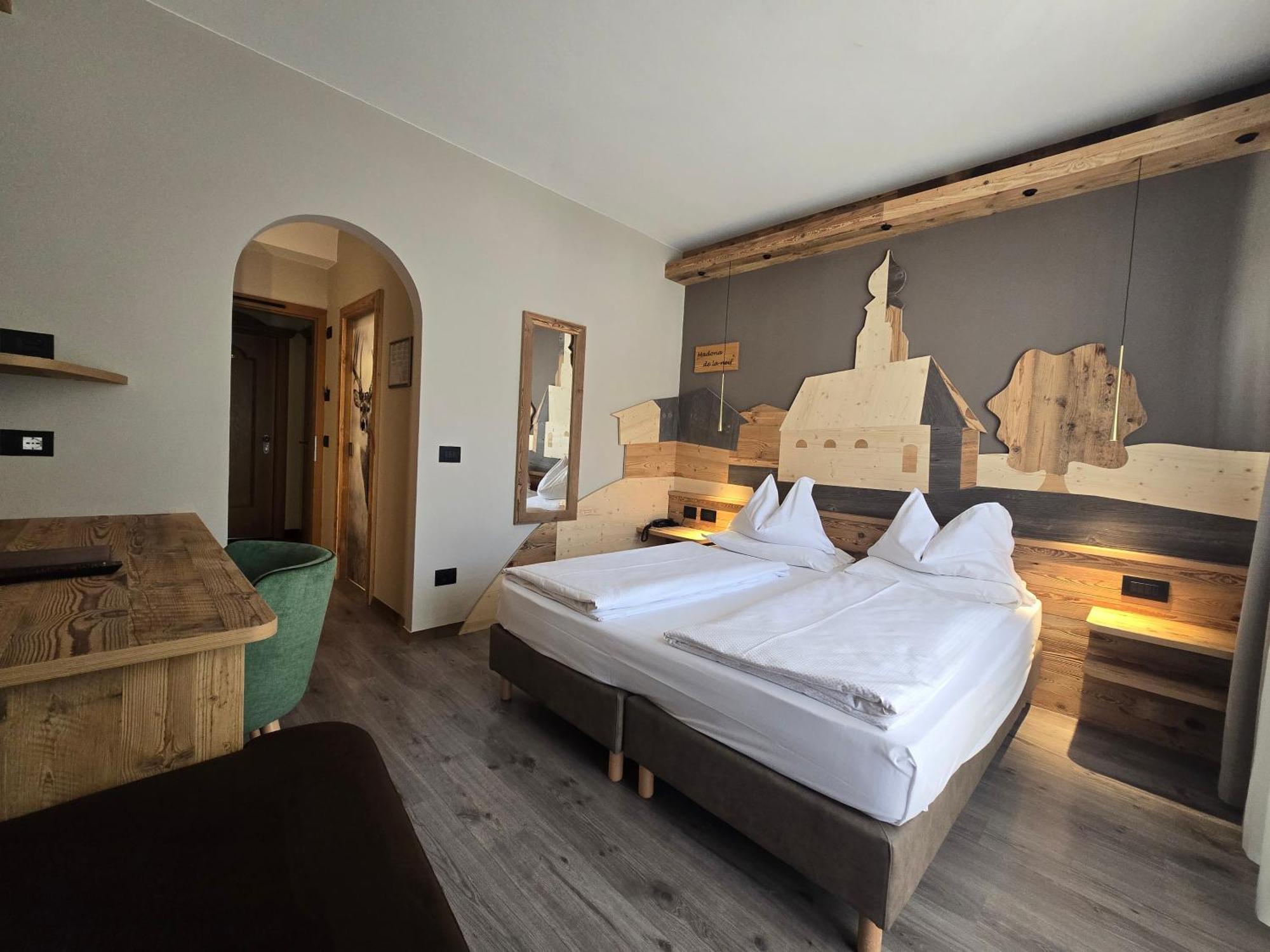Hotel Azola Canazei Esterno foto